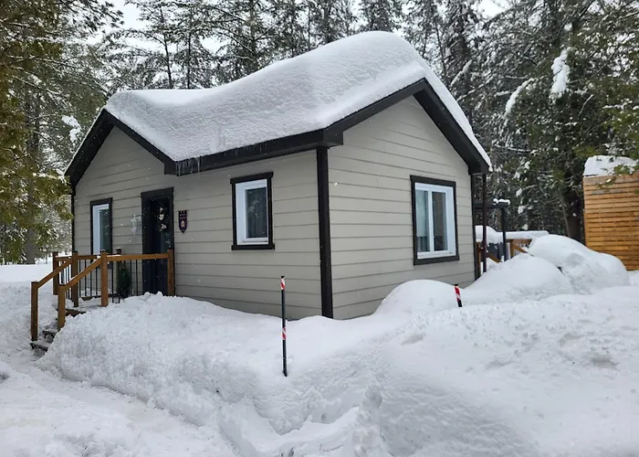 Chalet Versailles